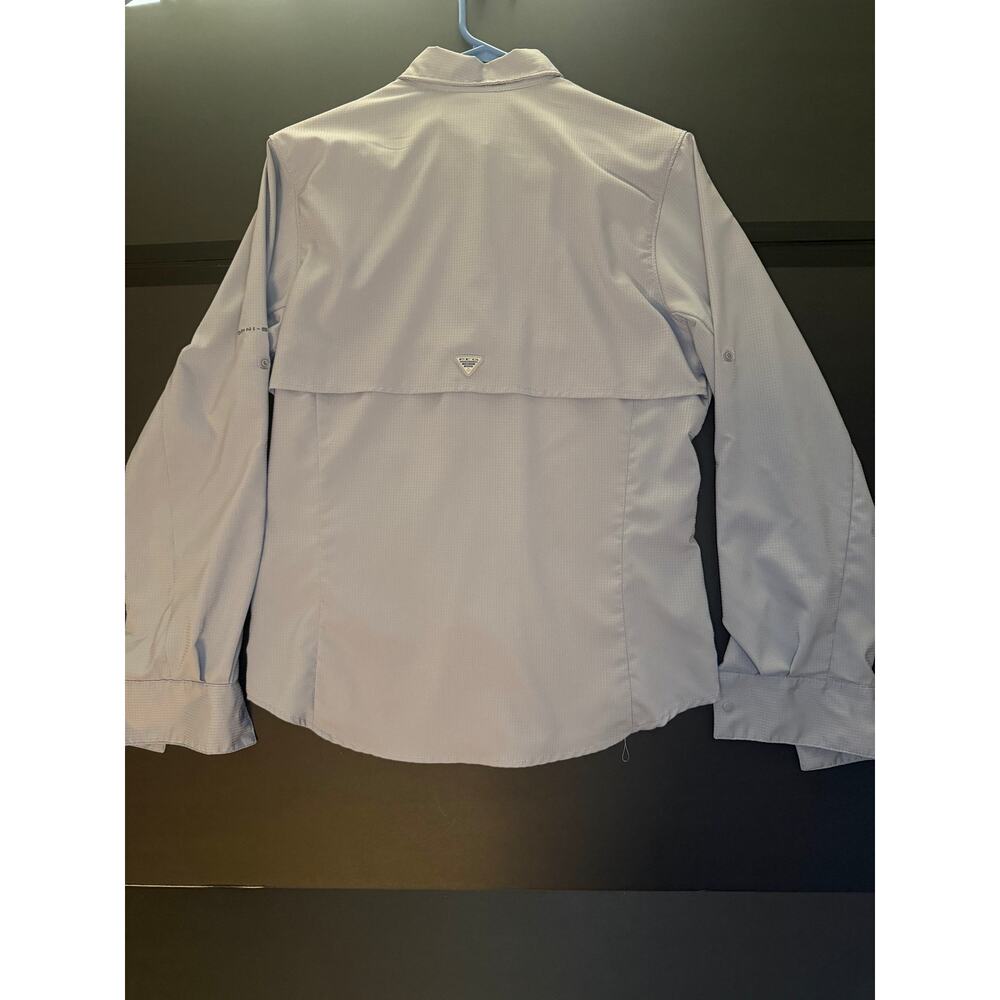 Lot of 3 Columbia Women’s Button‑Up Shirts – Size Small – Mixed Colors - Picture 13 of 15